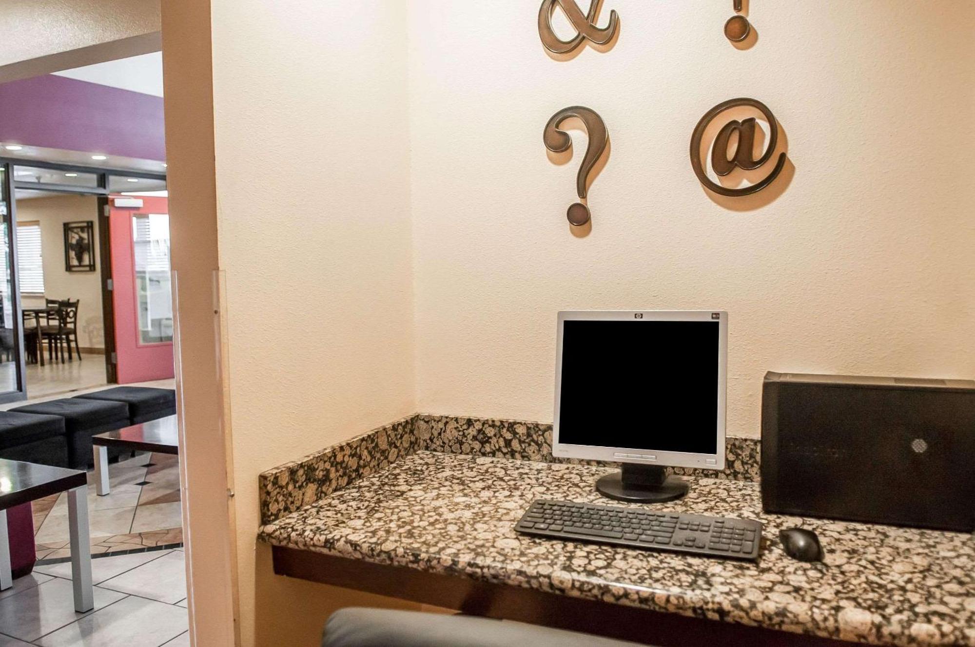 ריו ראנצ'ו Quality Inn מראה חיצוני תמונה