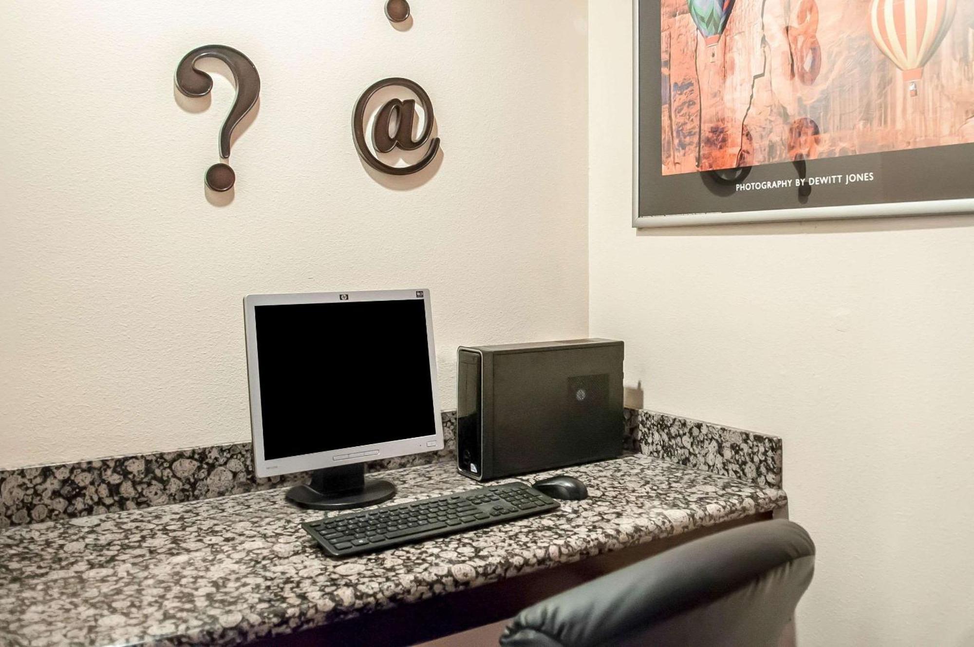ריו ראנצ'ו Quality Inn מראה חיצוני תמונה