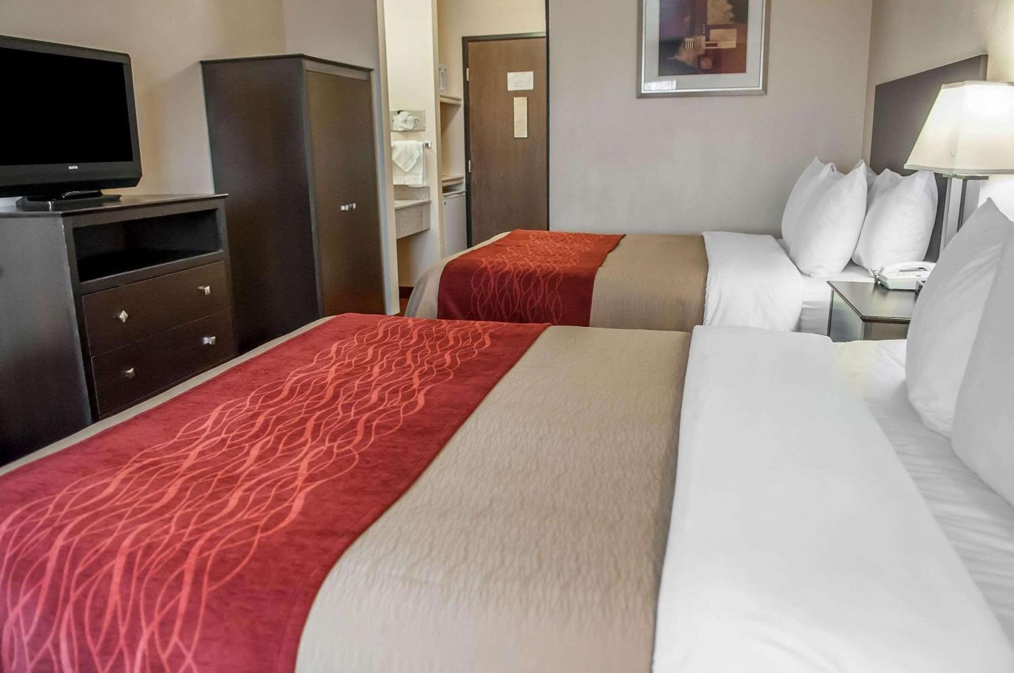 ריו ראנצ'ו Quality Inn מראה חיצוני תמונה
