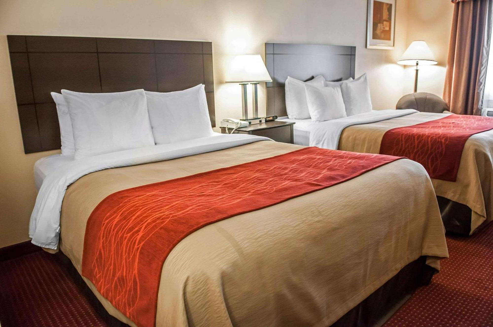ריו ראנצ'ו Quality Inn מראה חיצוני תמונה