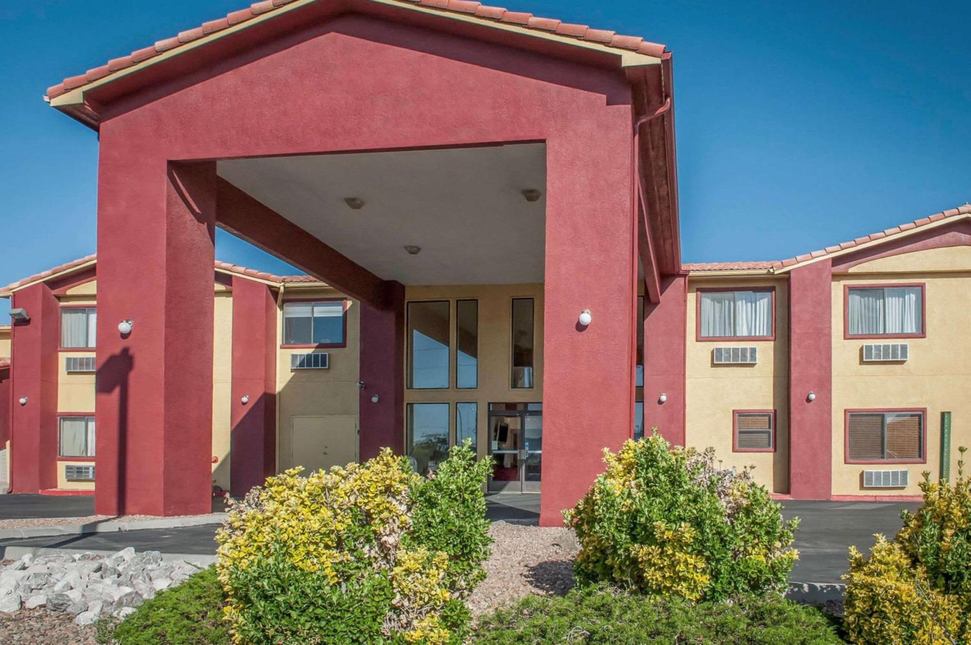 ריו ראנצ'ו Quality Inn מראה חיצוני תמונה